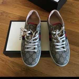 Gucci Sneakers